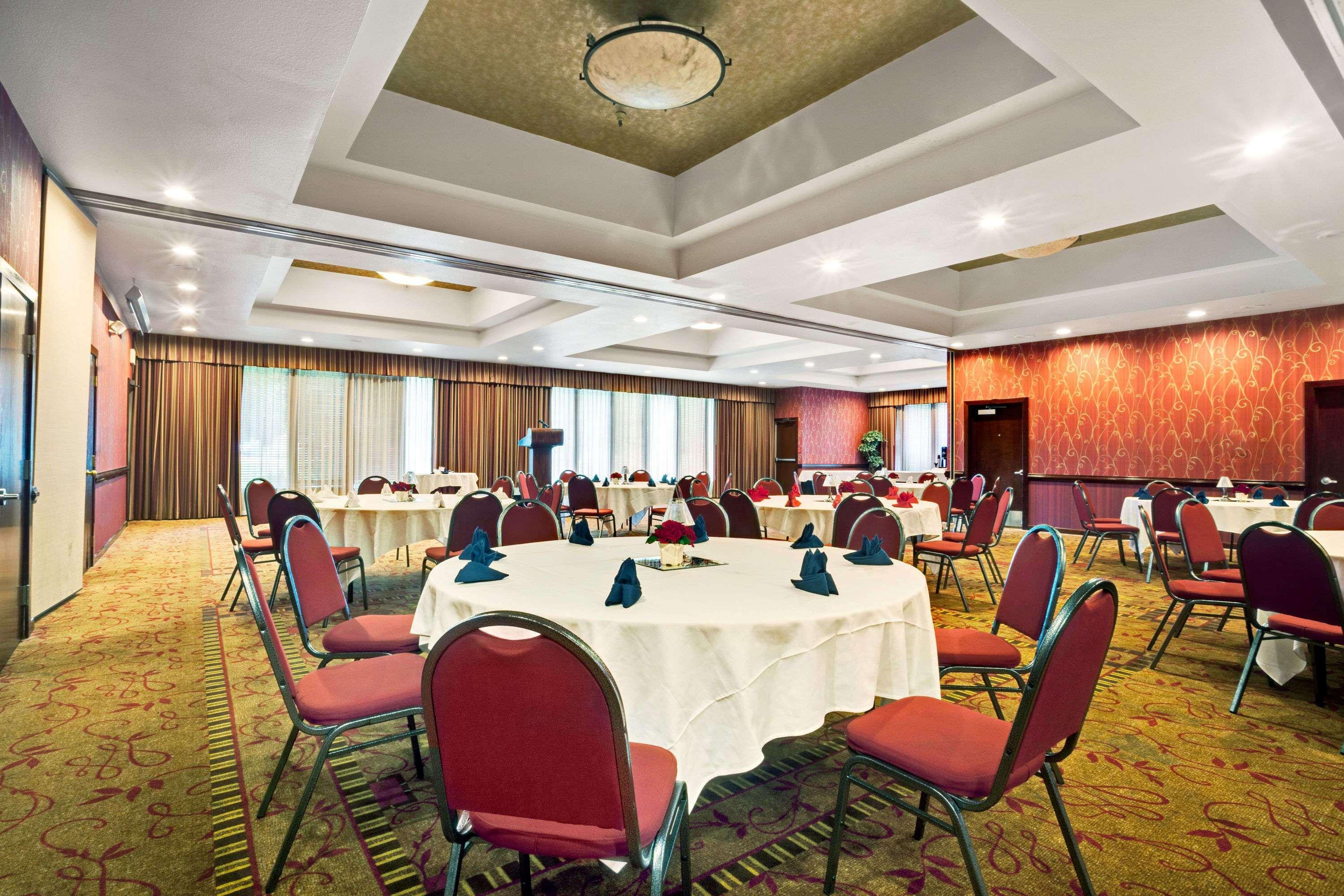Hotel Ramada By Wyndham Tukwila Southcenter Exteriér fotografie