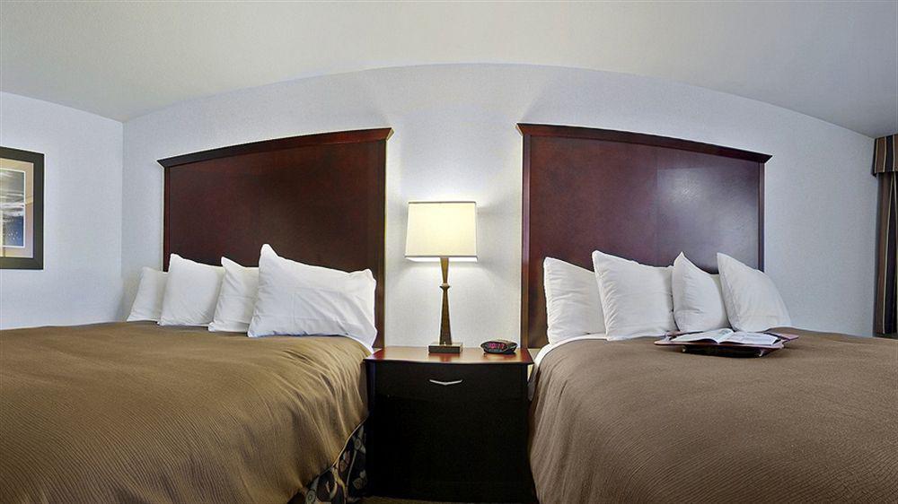 Hotel Ramada By Wyndham Tukwila Southcenter Exteriér fotografie